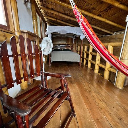 Puerto López Hostal Monte Libano الغرفة الصورة