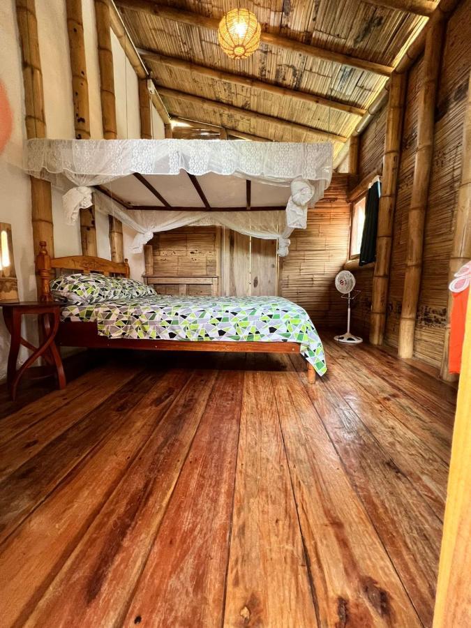 Puerto López Hostal Monte Libano الغرفة الصورة