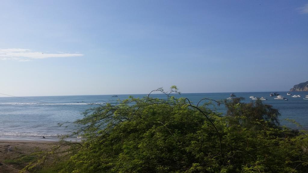 Puerto López Hostal Monte Libano المظهر الخارجي الصورة