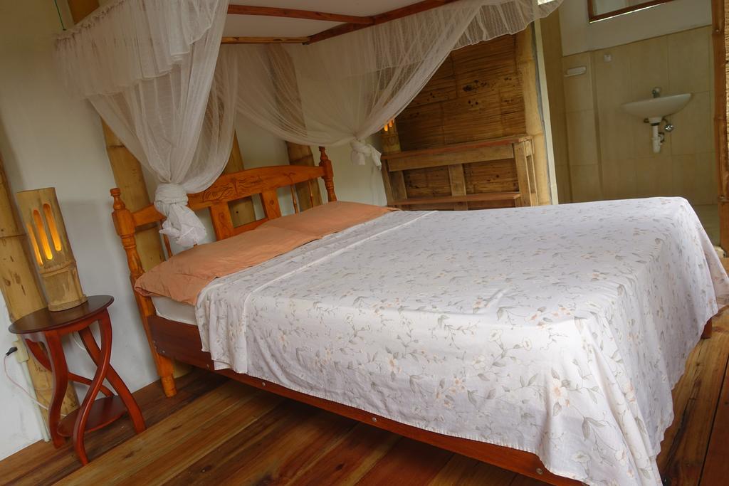 Puerto López Hostal Monte Libano المظهر الخارجي الصورة